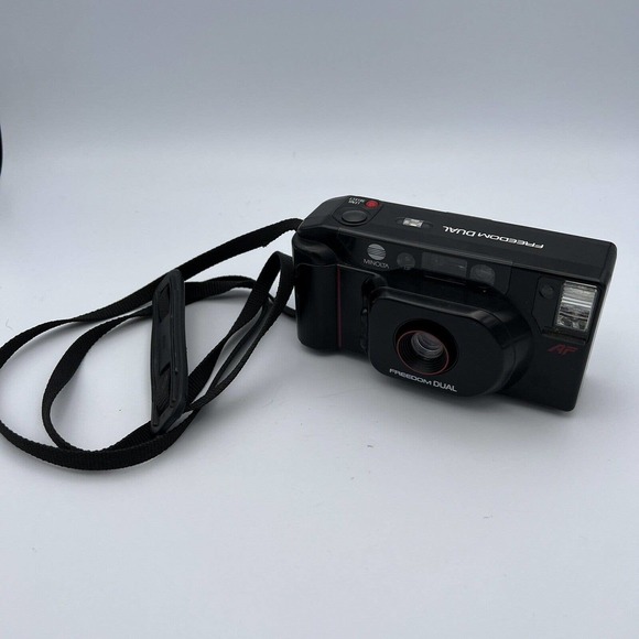 MinoltaFreedom Dual 60Film CameraAF Point & Shoot 35mm